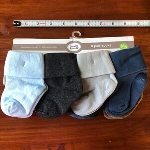 NWT Luvable Friends Baby Socks Boys Size 12 24 Months Multicolor 8 pack neutral‎